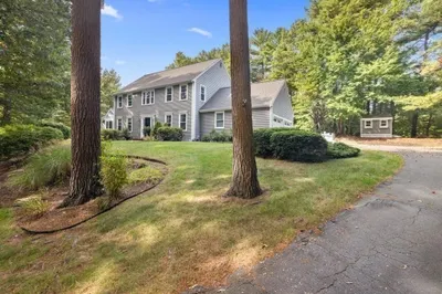 56 Wiltshire Ln 1