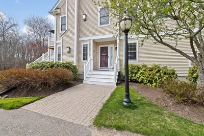 208 Rembrandt Way #208 1
