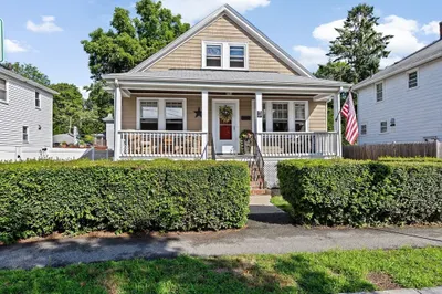 35 Willow Ave