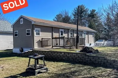 4 Oakhurst St 1