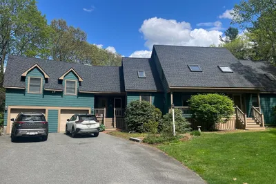 15 Lorin Dr #1