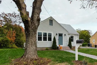 133 Lincoln Street 1
