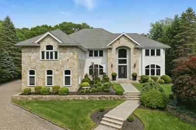 65 Saile Way