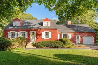 86 Locke Rd 1
