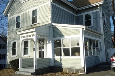 49 Crescent Street