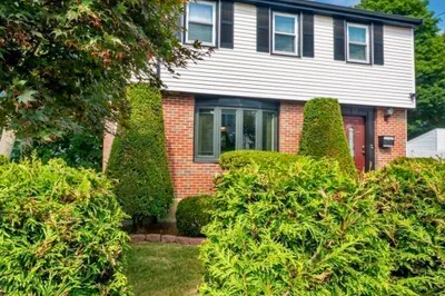 87 - Clare Ave