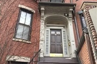 141 Arlington St #4