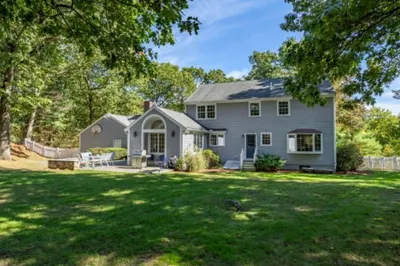 4 Kitson Park Drive 1