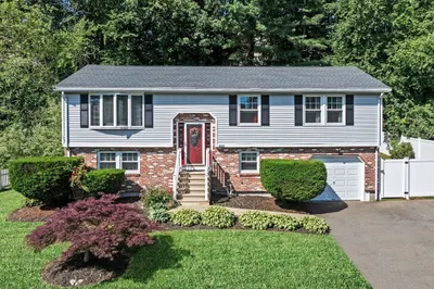 42b Greenwood Rd 1