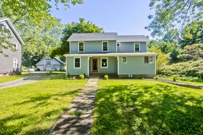 54 Ryan Rd 1