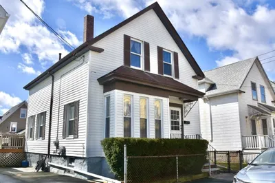 196 Grinnell Street 1