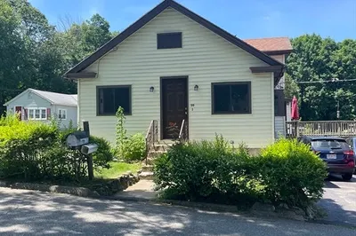 50 Towtaid St 1