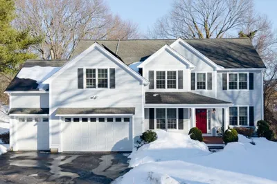 70 Briarwood Circle