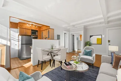 34 Kinross Road #12A