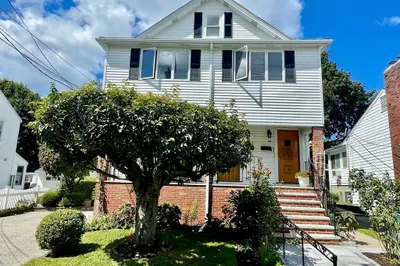 34 Westminster Ave #34