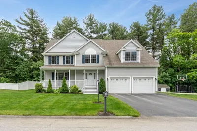 31 Wells Dr 1