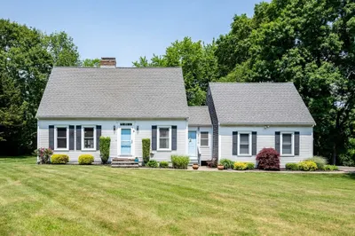 9 Royal Wood Ln 1