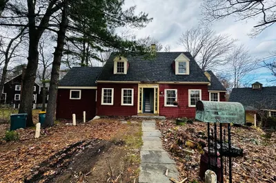 304 Summit Rd