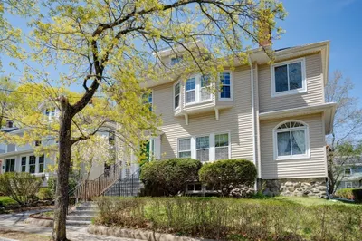 113 Mount Vernon Street #2 1