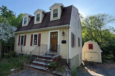 83 Seaver St 1