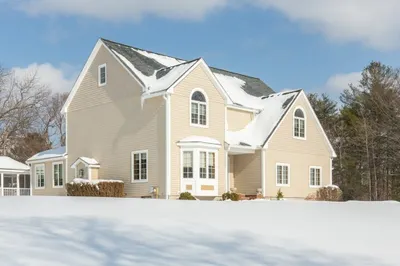 84 Tellier Way 1