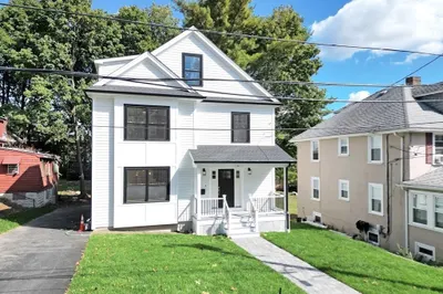 4 Adams Street 1