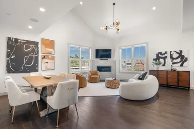 309 E St #41