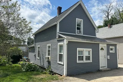 4 Mason Ct 1