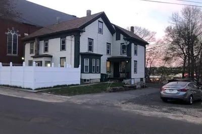 45 Walnut St #2