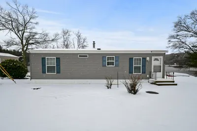 751 Washington Street #20 1