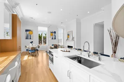 41-43 Phillips St #20 1