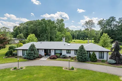 10 Prynne Ridge Rd 1