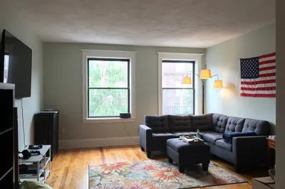 37 Park Vale Ave #4 1