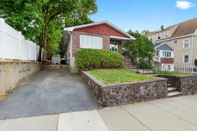 55 Essex St 1