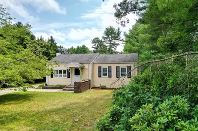 104 Marion Rd