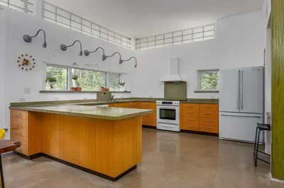 2 Laurel Hill Dr 1