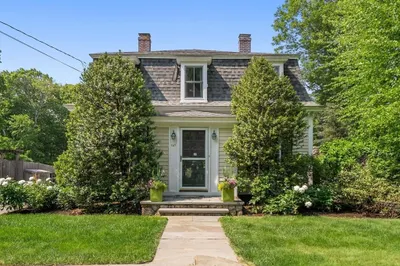 647 Boston Post Rd