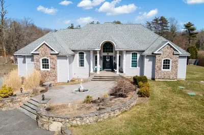 427 Yellow Hill Rd