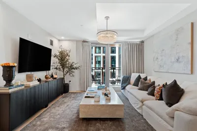 135 Seaport Blvd #1009 1