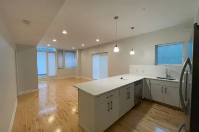 18 White St #2