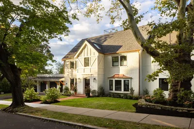 111 Jordan Rd 1