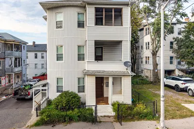 33 Jefferson St 1