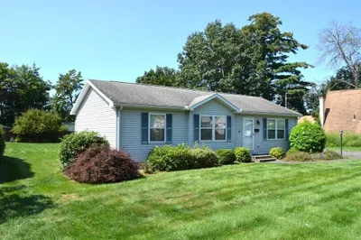 48 Millers Falls Rd