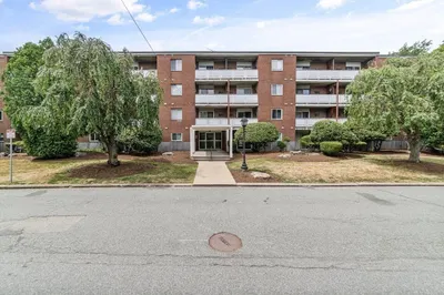 179 Presidents Ln #3i 1