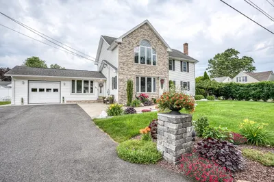 79 E Akard St 1
