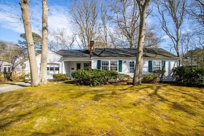 29 Beaver Brook Rd 1
