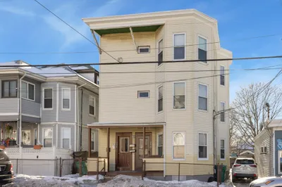 246-248 Chatham Street 1