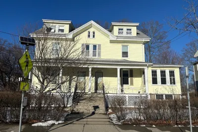 71 W Wyoming Ave #1
