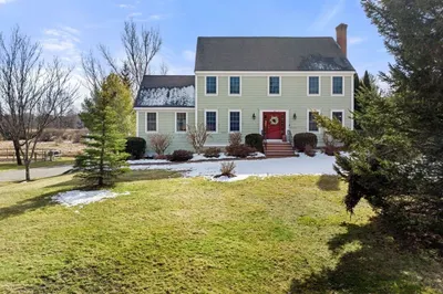 156 Main St 1