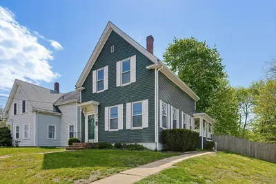 107 E. Water Street 1